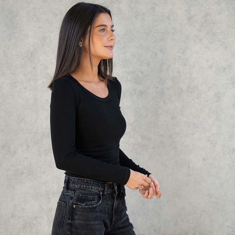 Polera Nina - vista alternativa