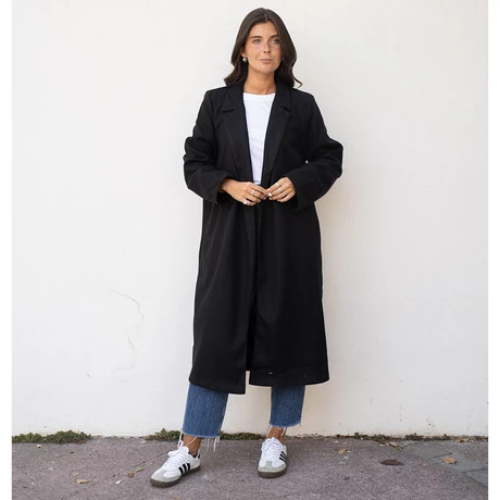 Abrigo Ester - vista alternativa