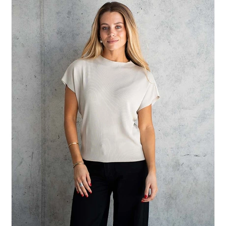 Polera Vania - vista alternativa