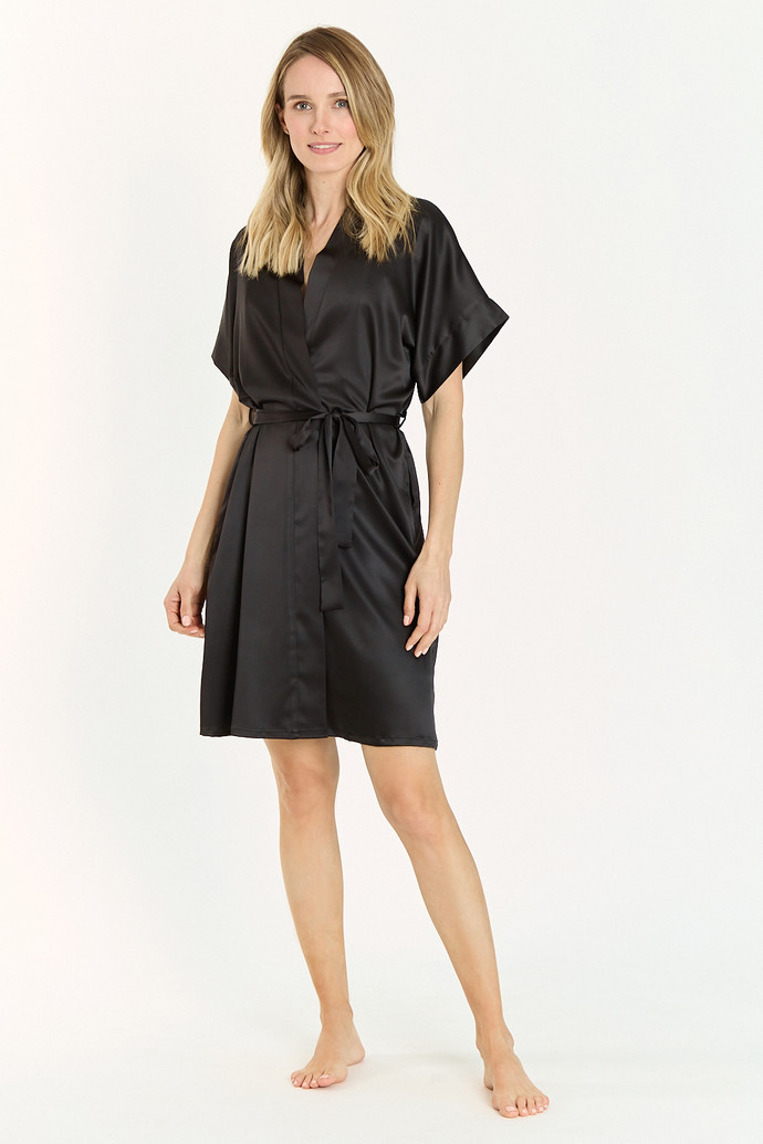 Bata Mini Satin Negro - 240724 BBZ4216.jpg