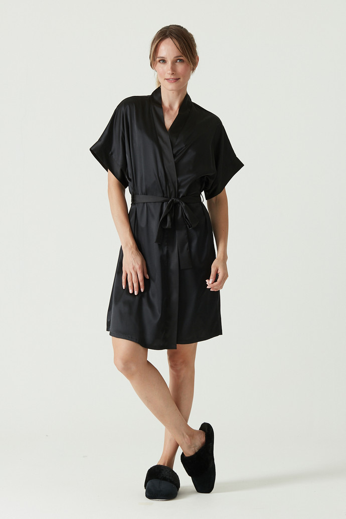 Bata Mini Satin Negro - 38946.jpg