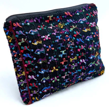 Clutch o sobre grande en textil guatemalteco 