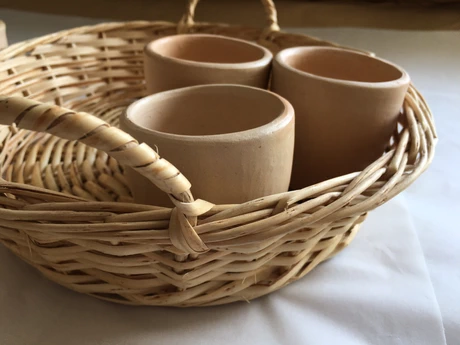 Bandeja grande en mimbre finito