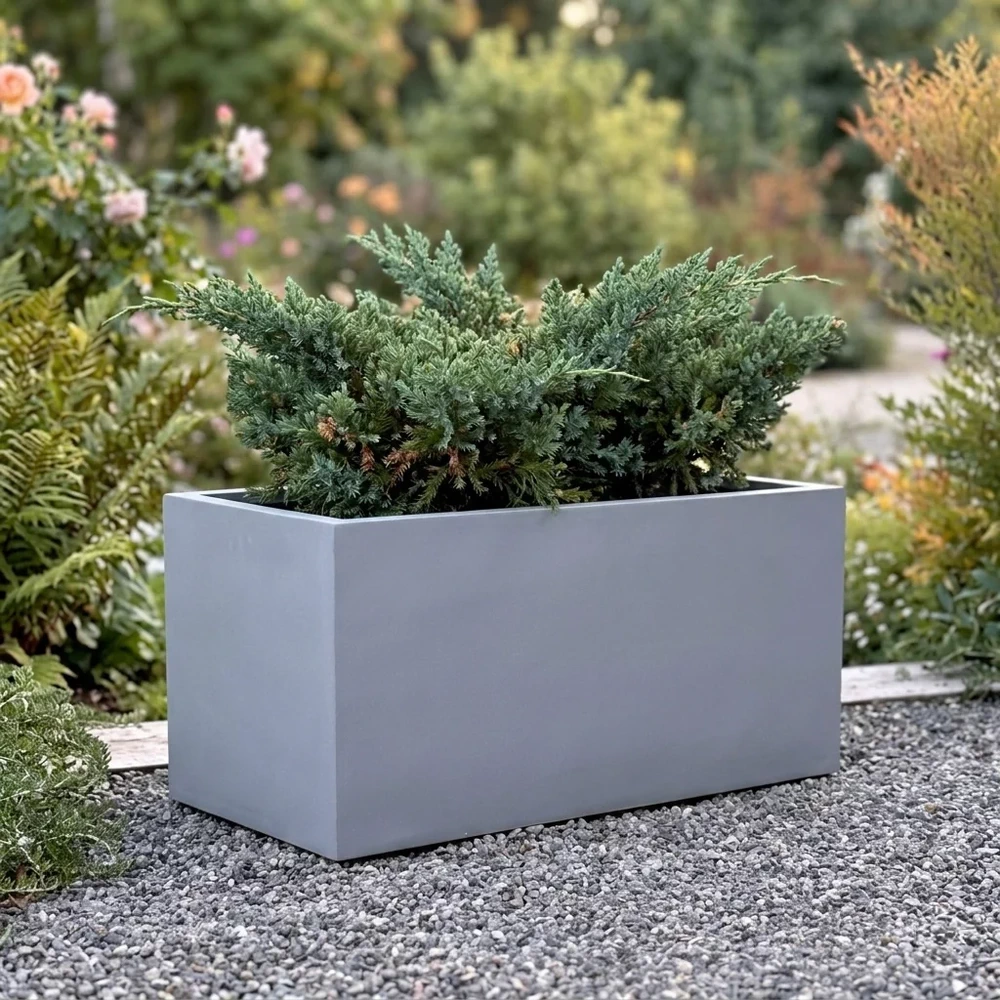 Jardinera de fiberstone modelo Chaura - vista alternativa