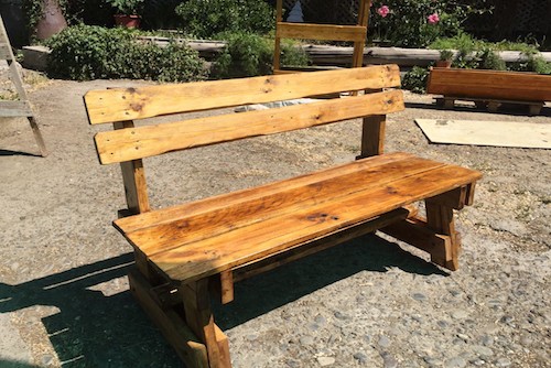 Banca de pallet modelo Griega - vista alternativa