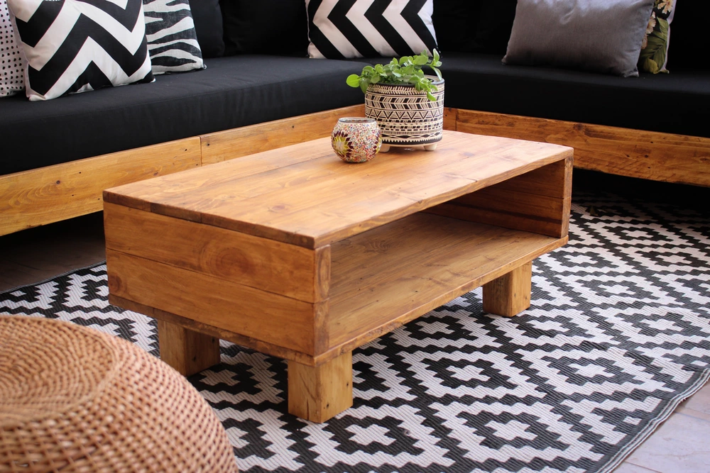 Mesa de pallet modelo Marie