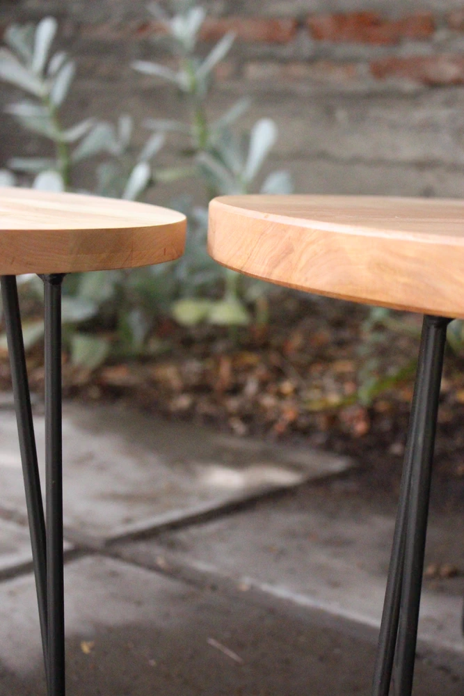 Mesa redonda de madera de lenga - vista alternativa