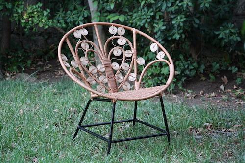 Silla de mimbre modelo Pavo Real