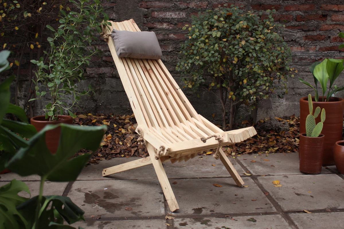silla_plegable_de_madera_linda.jpg