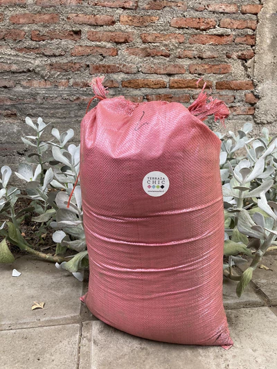Tierra de hojas mejorada 