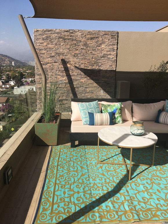 Azotea a continuación de una salita de estar