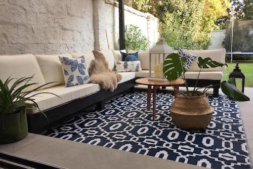 Terraza lista para espacio mínimo de 220 x 300
