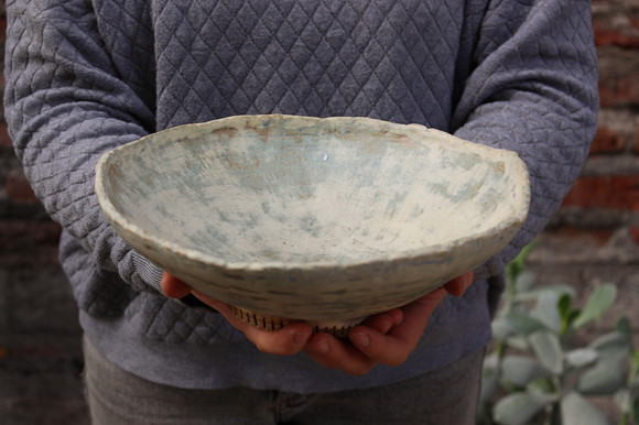 Plato de cerámica de gres para centro de mesa
