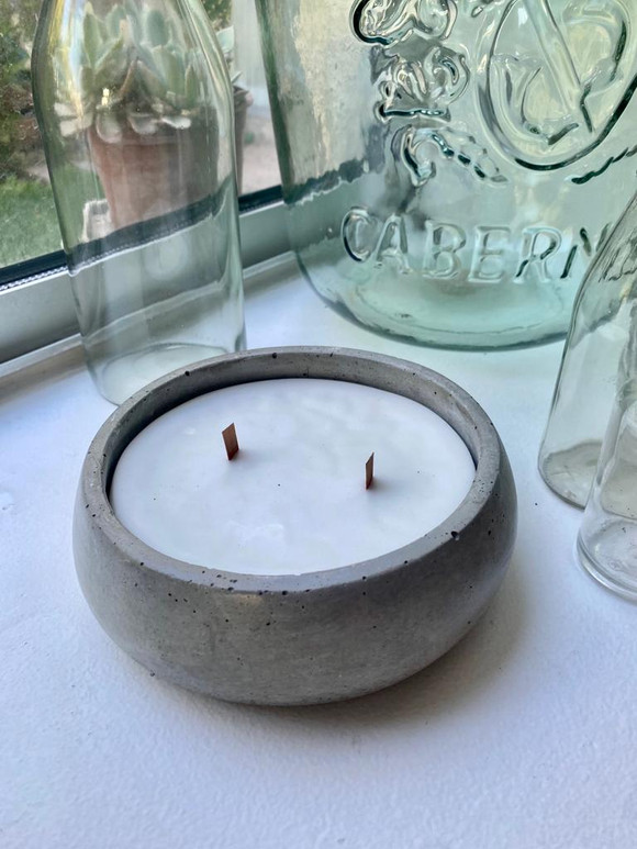 Vela en cuenco de hormigón