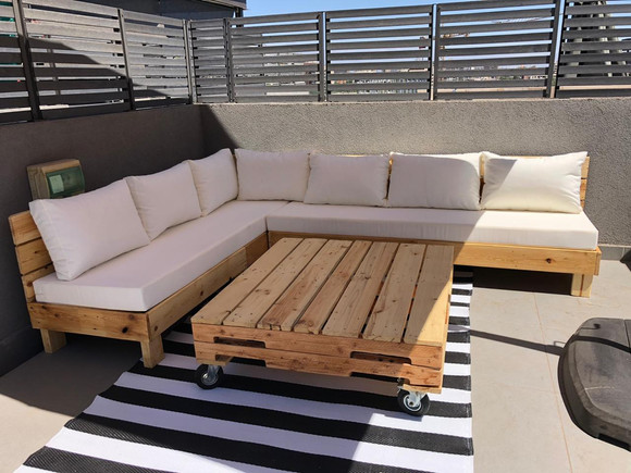 Mesa de centro de madera de pallets a medida