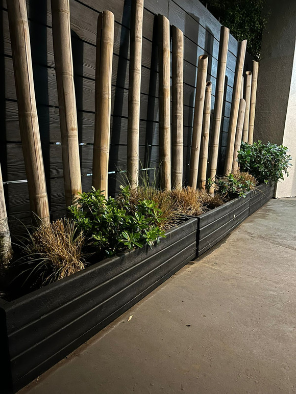 Jardinera o cajón para huerto de ecotabla