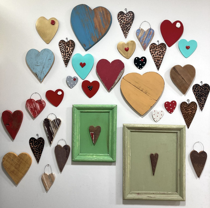 Corazones de cerámica - corazones de ceramica para colgar en la pared.JPG