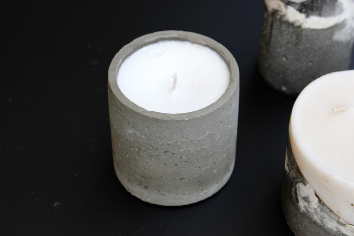 Vela cilíndrica de hormigón - portavela cilindrico de cemento.jpg