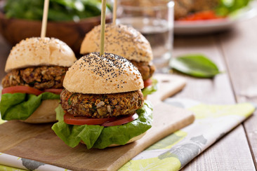 Hamburguesas de quinoa y lenteja roja