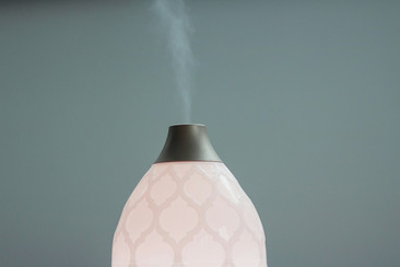 ¿CÓMO LIMPIAR TU HOGAR ANTES DEL FIN DE AÑO CON AROMATERAPIA?