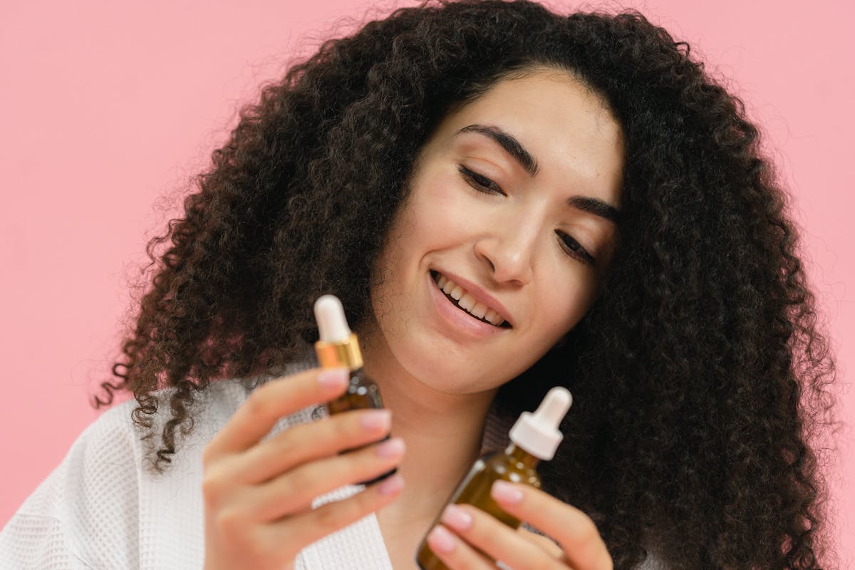 ACEITE DE RICINO: USOS TRADICIONALES Y APLICACIONES MODERNAS