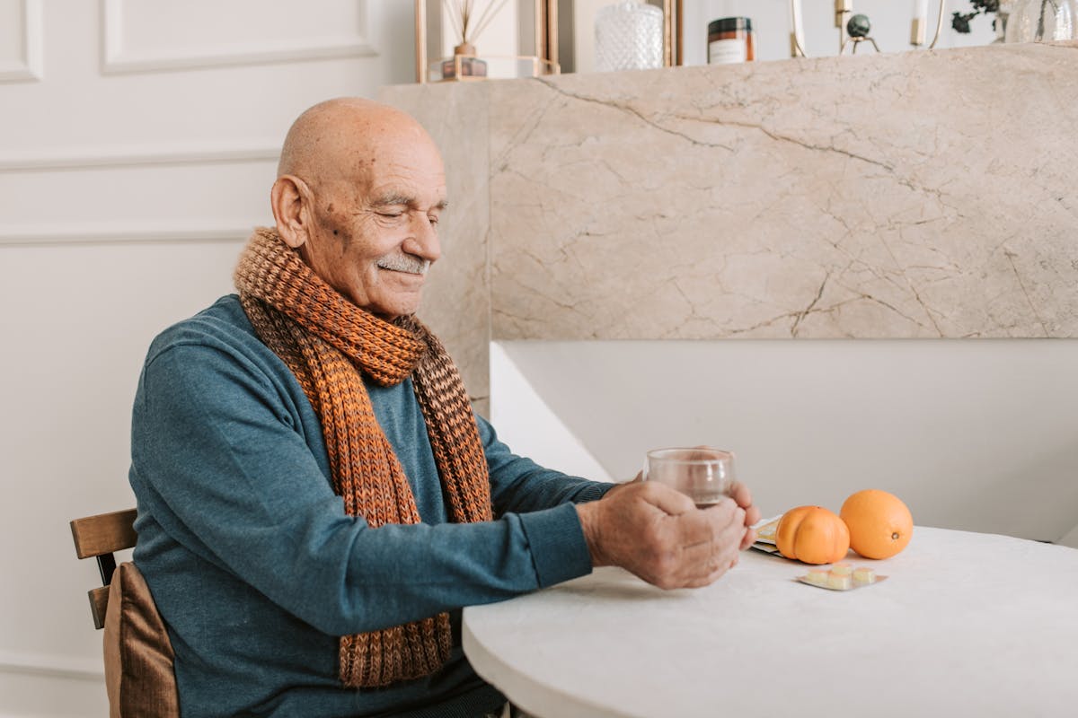LA RELEVANCIA DE LOS SUPLEMENTOS PARA ADULTOS MAYORES