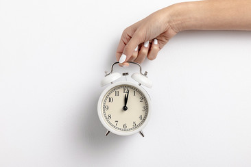 ¿CÓMO ADAPTARSE AL CAMBIO DE HORA OTOÑAL EN CHILE?