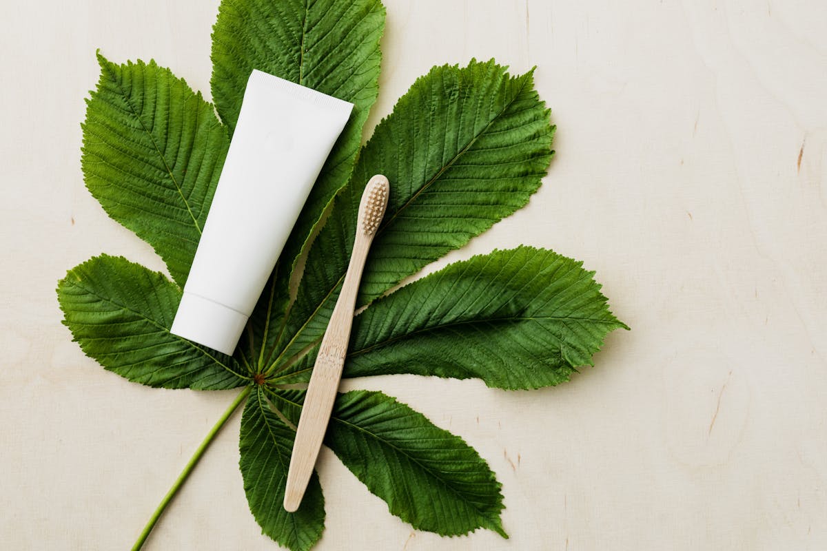 PREFIERE UNA HIGIENE BUCAL CON PRODUCTOS NATURALES