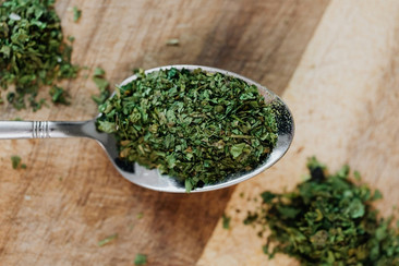 ACEITE DE ORÉGANO: ¿PARA QUÉ SIRVE Y CÓMO TOMARLO?