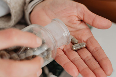 CONOCE EL SUPLEMENTO NATURAL IDEAL PARA MUJERES CON RUTINAS INTENSAS
