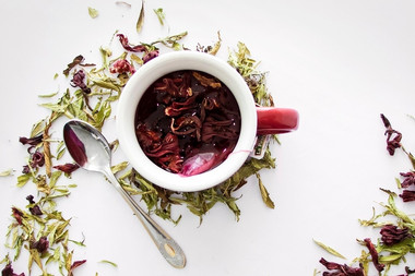 FLOR DE JAMAICA: ¡SORPRÉNDETE CON SUS PROPIEDADES Y BENEFICIOS!
