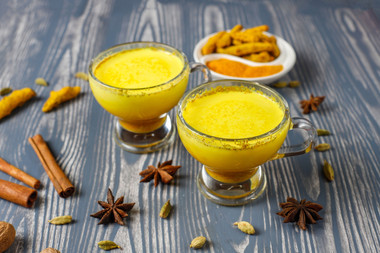 GOLDEN MILK CON CÚRCUMA ACTIVADA CHAKRA DE VIDA®