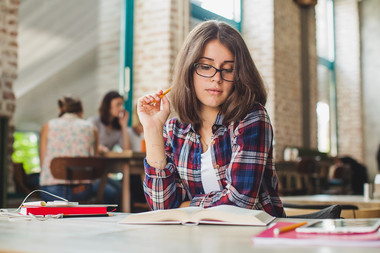 6 TIPS PARA CONCENTRARTE EN CLASES Y ESTUDIAR CON TODA LA ENERGÍA