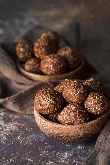 Bolitas de Almendras, Cranberries y Chocolate