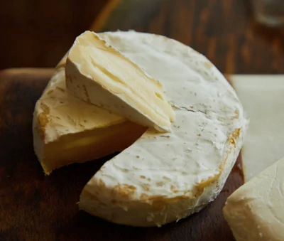 Trozo de queso artesanal