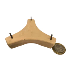 PINCHO PARA ESMALTAR 61 MM ENTRE CLAVOS DE 10 MM T6