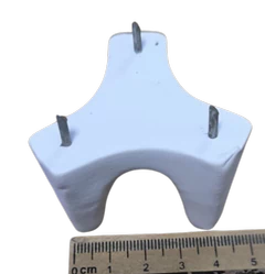 PINCHO PARA ESMALTAR 38MM ENTRE CLAVOS Y 35 MM DE ALTURA Y1