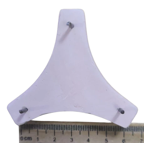 PINCHO PARA ESMALTAR 46 MM ENTRE CLAVOS T4