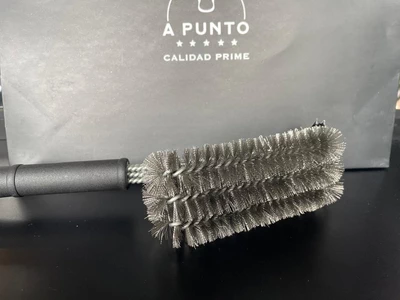 Escobilla limpiadora de parrilla