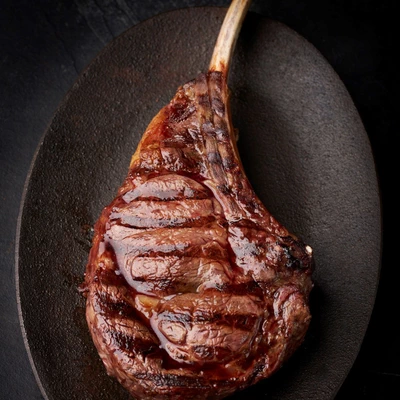 Caja Tomahawk (11kg aprox)