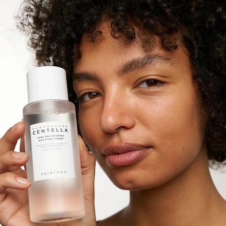 Madagascar Centella Tone Brightening Boosting Toner 210ml - vista alternativa