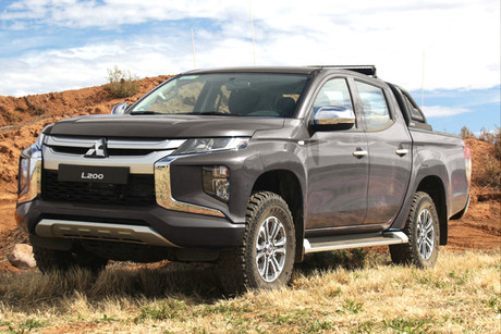 Parachoques Delantero Serie-M Doble Luz Mitsubishi L200 2016-2018