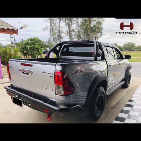 Parachoques Trasero Serie-RS Toyota Hilux 2016-2023
