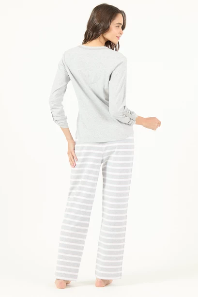 Pijama Clara Manga Larga Gris