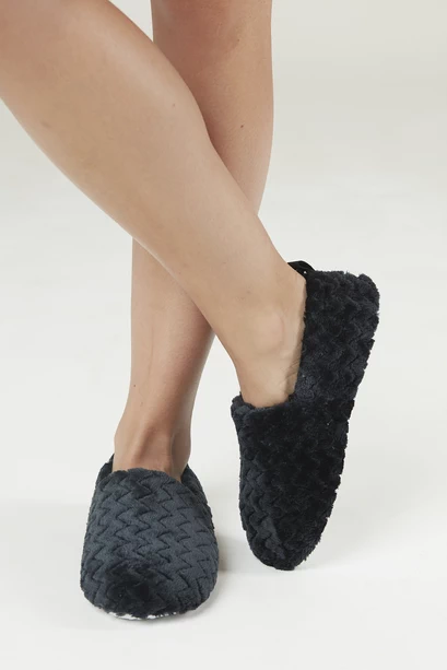 Zapatilla Sara Negro