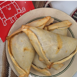 Empanada de Queso Sin Gluten Violeta Patisserie