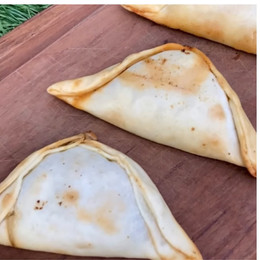 Empanada de Pino Sin Gluten Violeta Patisserie - 1 Unidad