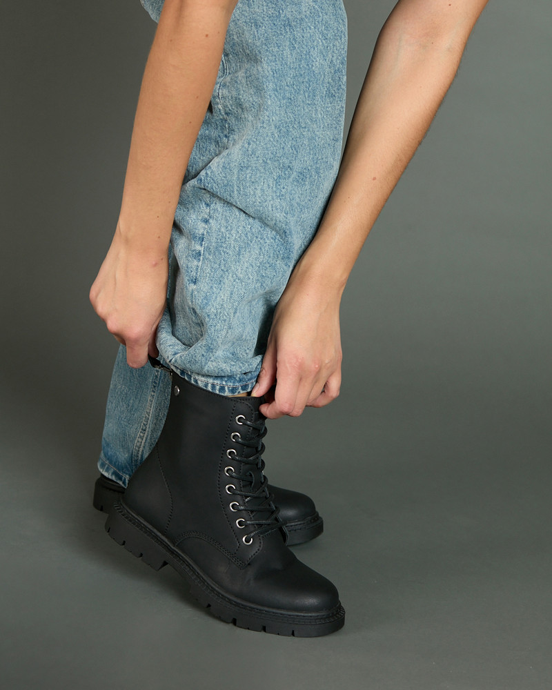 250363 Negro