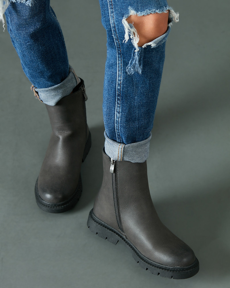 250367 Gris