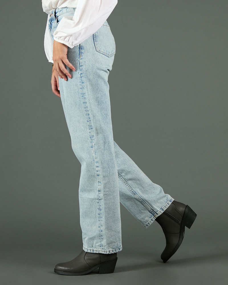 250593 Gris